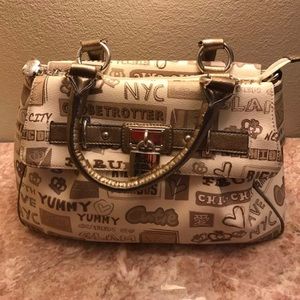 Kathy VanZeeland Fifth Ave New York Bag
